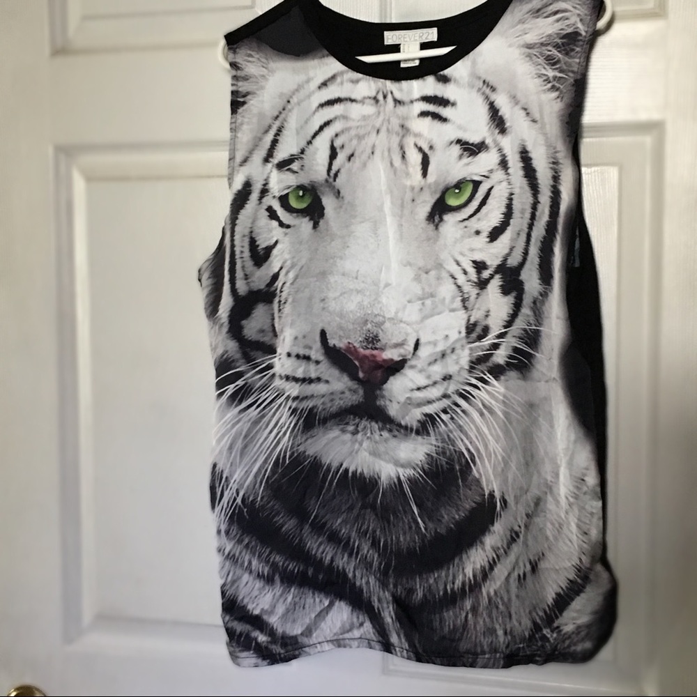 NEW tiger tank top